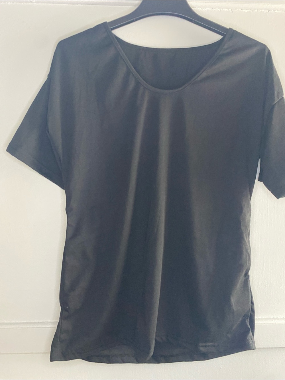 Classic Black Women’s Short Sleeve Top NWOT 1 size medium